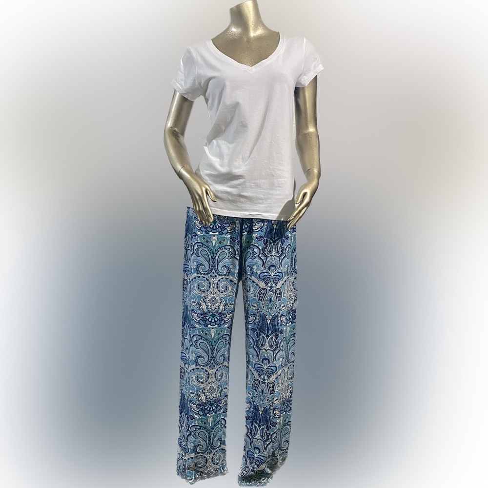 Hester & Orchard Blue Paisley print Rayon pants, Medium